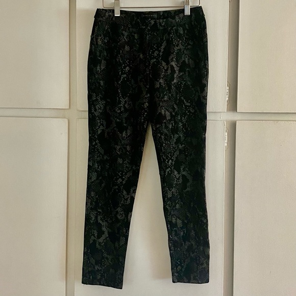 ANTHROPOLOGIE Sanctuary Snake-Print Leggings - Picture 6 of 9